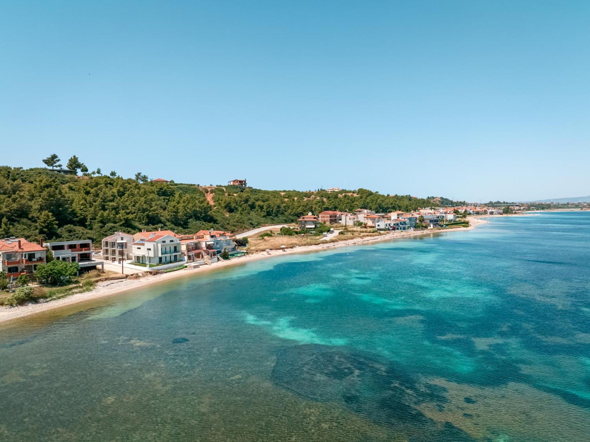 Azzurro E Verde By Rentalspro - Nea Potidaia Halkidiki ネア・ポティダイア エクステリア 写真