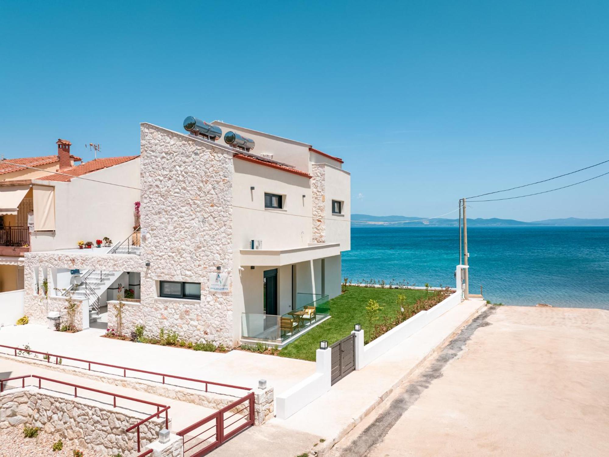 Azzurro E Verde By Rentalspro - Nea Potidaia Halkidiki ネア・ポティダイア エクステリア 写真