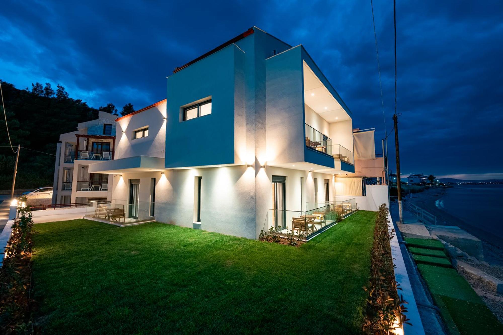 Azzurro E Verde By Rentalspro - Nea Potidaia Halkidiki ネア・ポティダイア エクステリア 写真